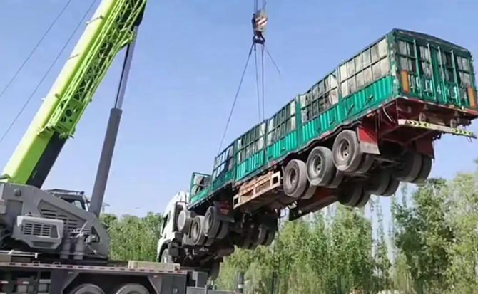 河间道路脱困救援案例